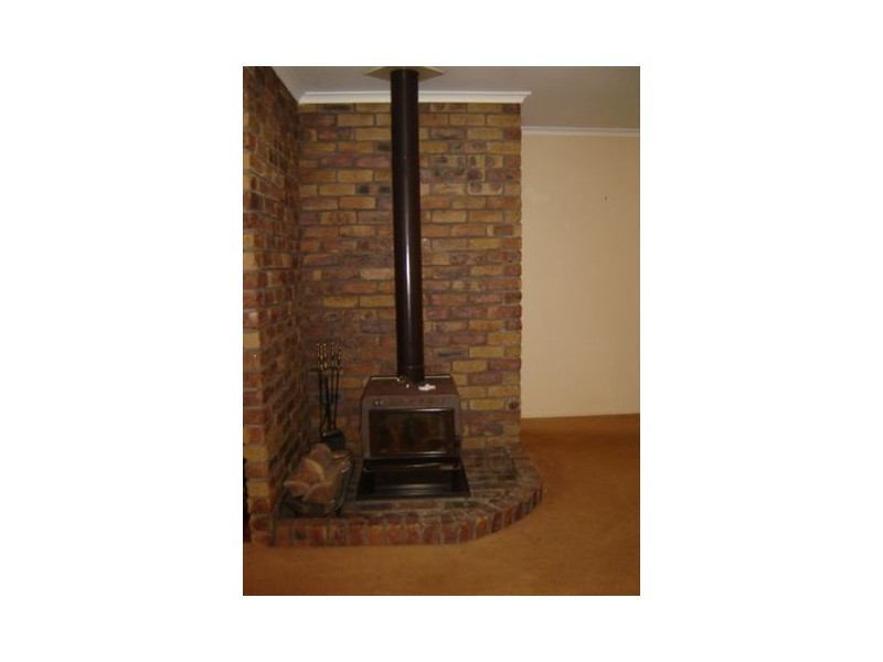 15 Smythe Street, Kearneys Spring QLD 4350