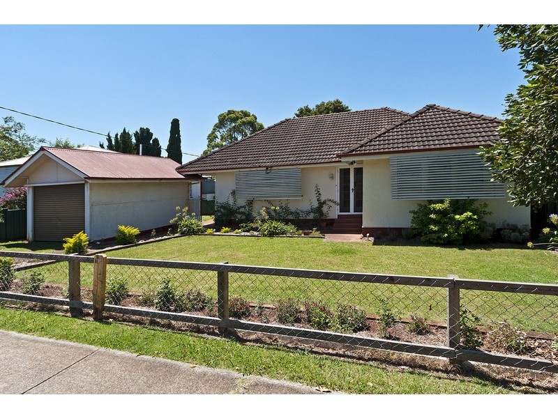 8 Helen Street, Newtown QLD 4350