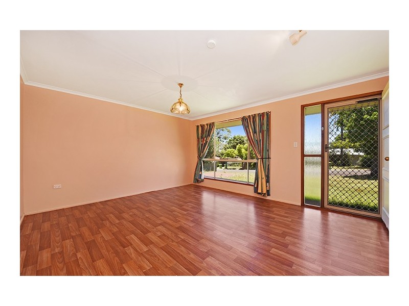 15 Seppelt Street, Wilsonton QLD 4350