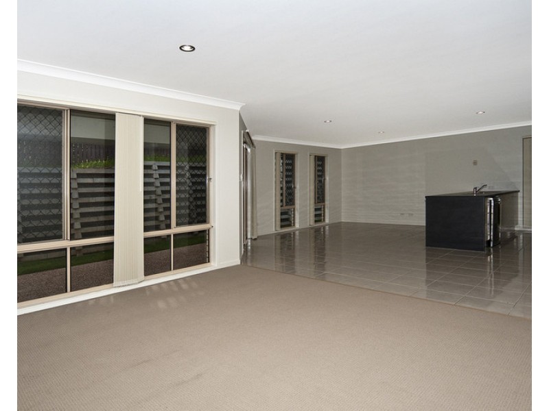 11 Barwick Court, Wilsonton Heights QLD 4350