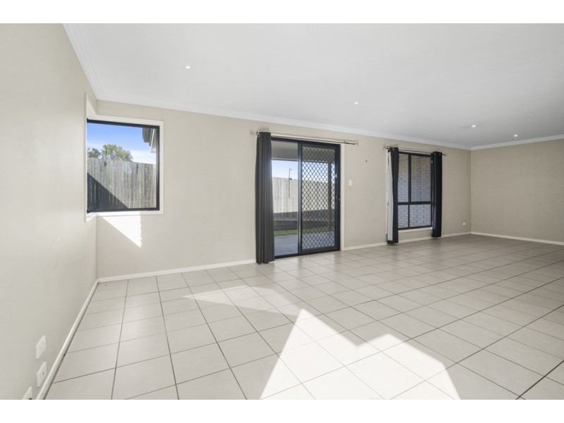 1/28 Cuttaburra Crescent, Glenvale QLD 4350