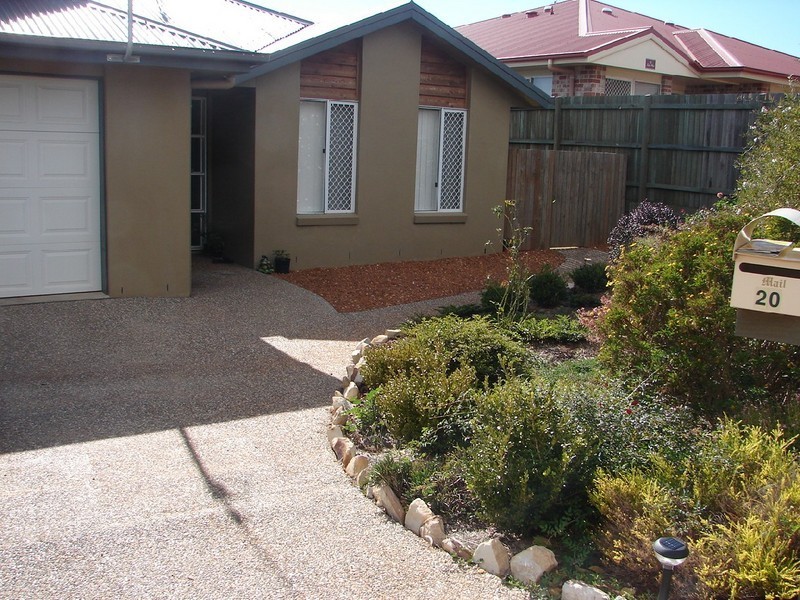 20 Fay Court, Kearneys Spring QLD 4350