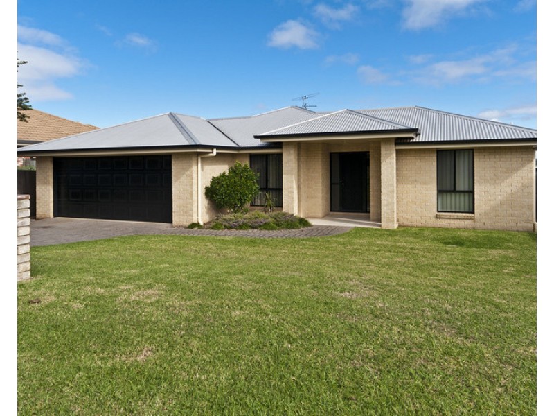 7 Diamantina Drive, Glenvale QLD 4350