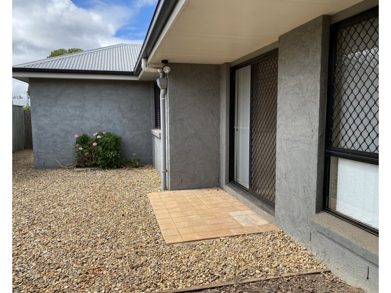 3/10 Devon Street, Newtown QLD 4350