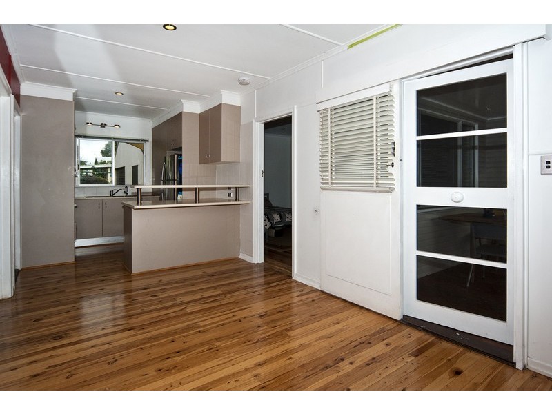 12 Market Street, South Toowoomba QLD 4350