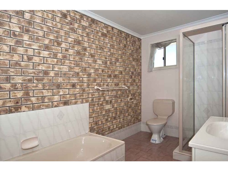 3/355 Tor Street, Wilsonton QLD 4350