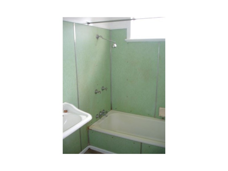 153 Ruthven Street, North Toowoomba QLD 4350