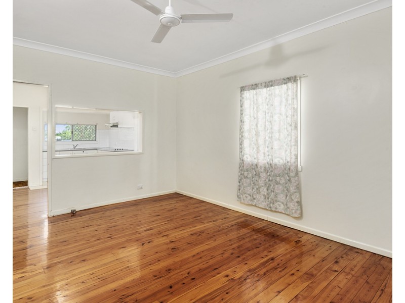 26 Rob Street, Newtown QLD 4350