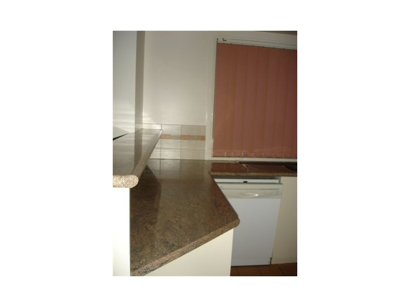 6/248 James Street, Harristown QLD 4350