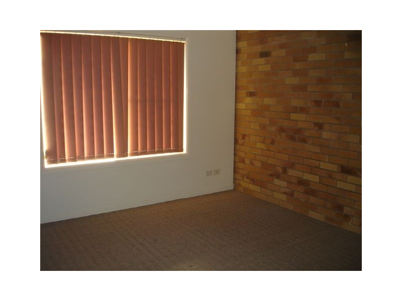 6/248 James Street, Harristown QLD 4350