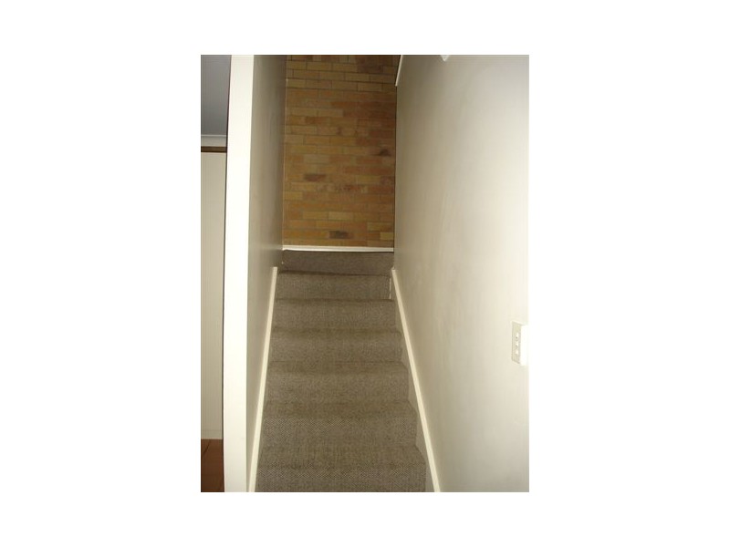 6/248 James Street, Harristown QLD 4350