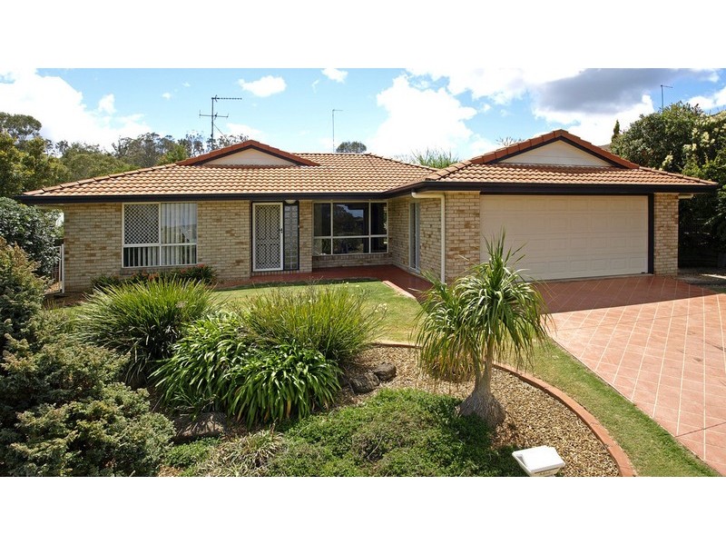 13 Mirage Court, Wilsonton QLD 4350