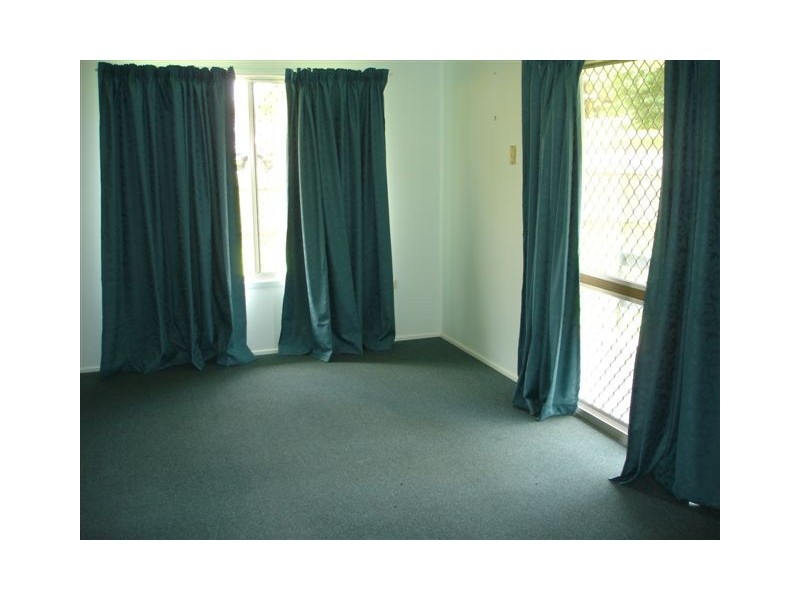 7 Cassia Street (34 Skehan Street), Centenary Heights QLD 4350