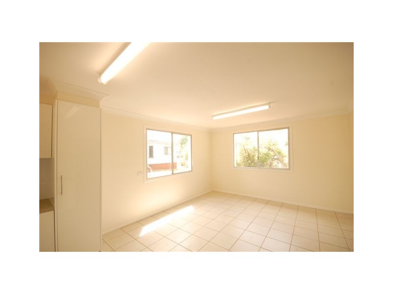 10 Seaton Street, South Toowoomba QLD 4350