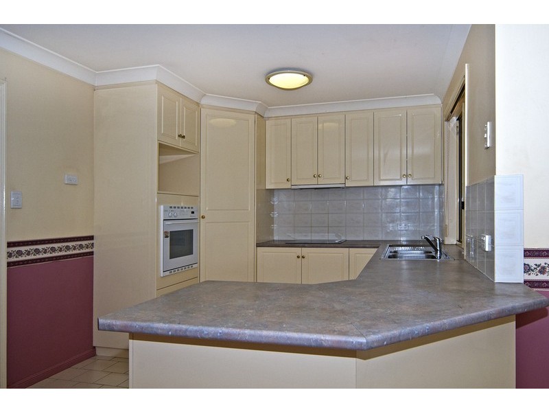 5 Swartz Street, Kearneys Spring QLD 4350