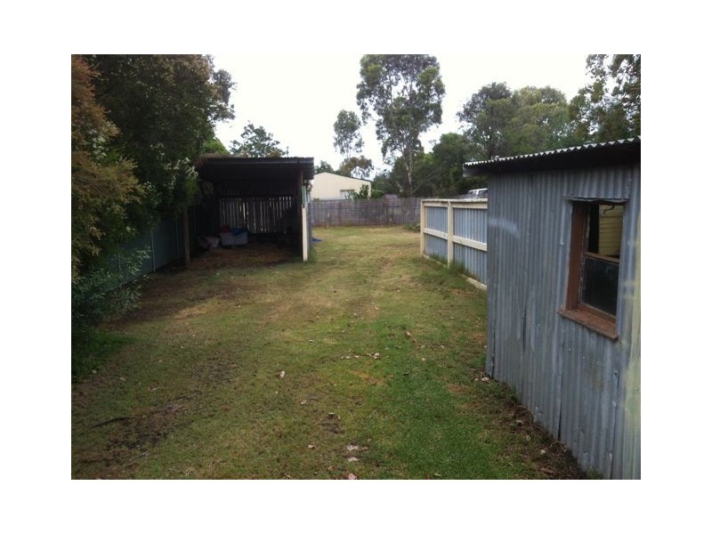 24 Eton Street, Cambooya QLD 4358
