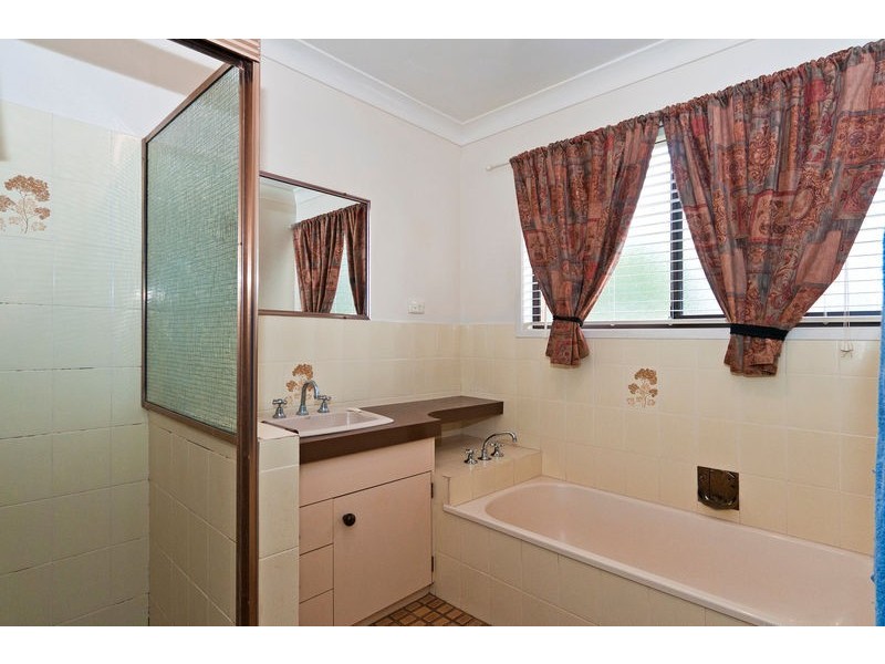 19 Sherry Street, Wilsonton Heights QLD 4350