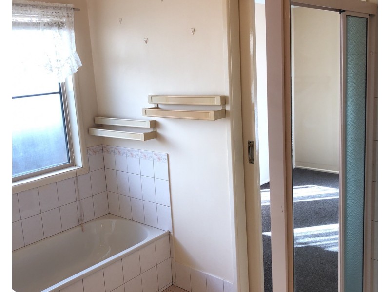 7 Ware Court, Darling Heights QLD 4350