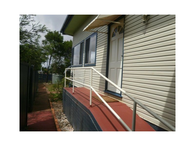 316A West Street, Kearneys Spring QLD 4350