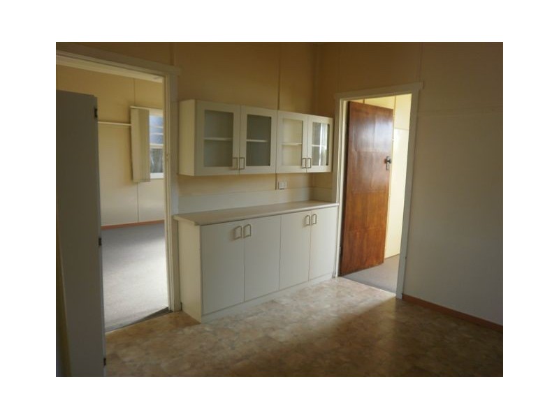 41 Hunter Street, Centenary Heights QLD 4350