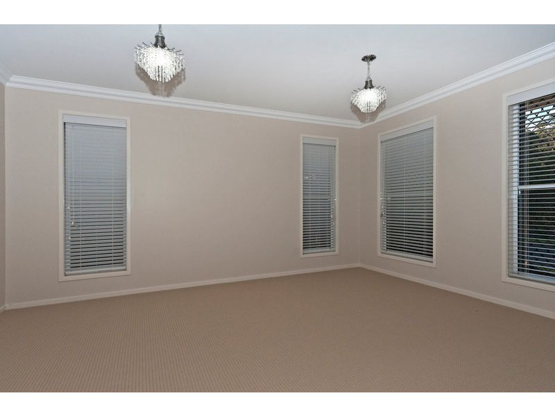 88 Hogg Street, Rockville QLD 4350