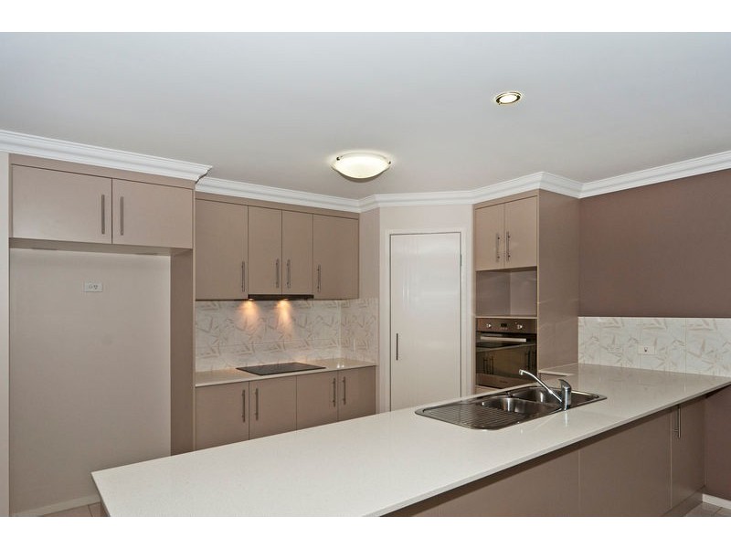 88 Hogg Street, Rockville QLD 4350