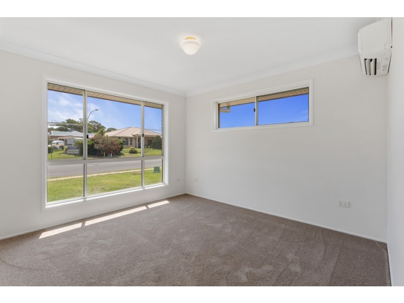 31 Belclaire Drive, Westbrook QLD 4350