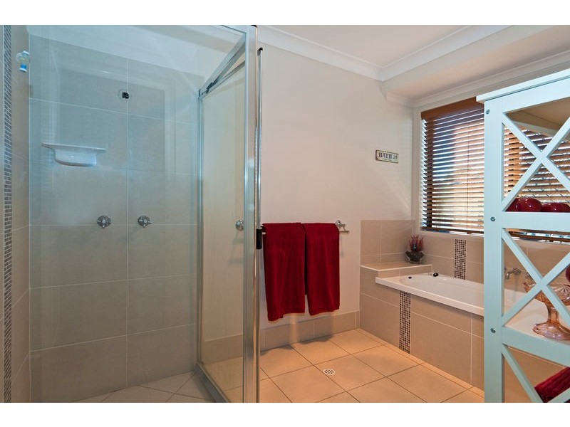 2/3 Nabiac Close, Kearneys Spring QLD 4350