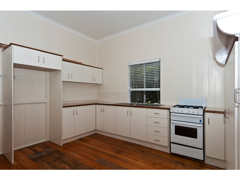 5 Victor Street, East Toowoomba QLD 4350