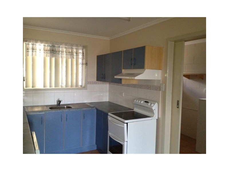 2/22 Noack Street, Harristown QLD 4350