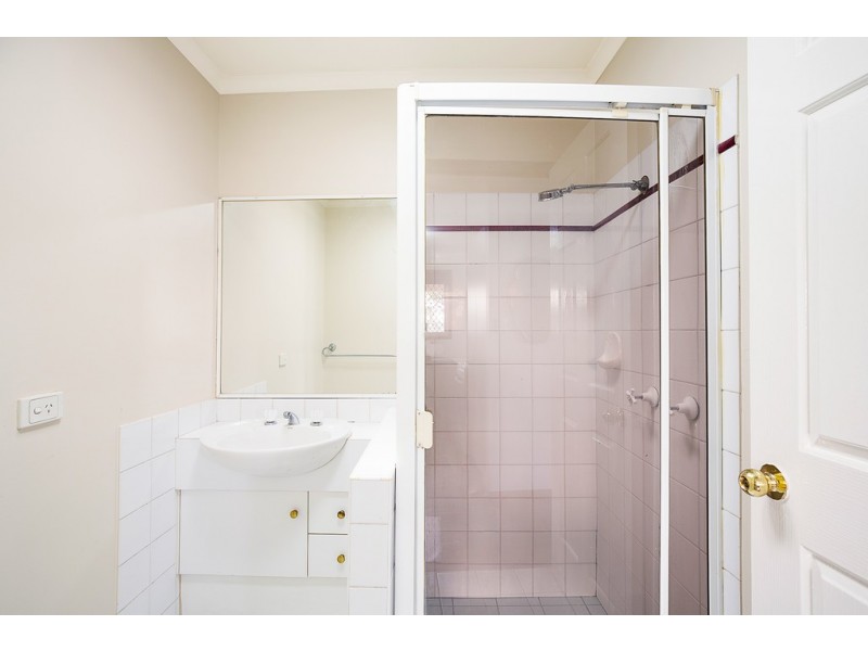 Unit 4/383 Greenwattle Street, Wilsonton QLD 4350