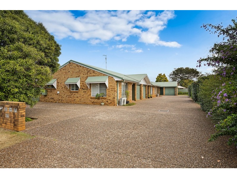 Unit 4/383 Greenwattle Street, Wilsonton QLD 4350