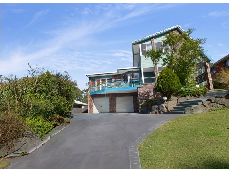 18 Harvey Street, Mount Lofty QLD 4350