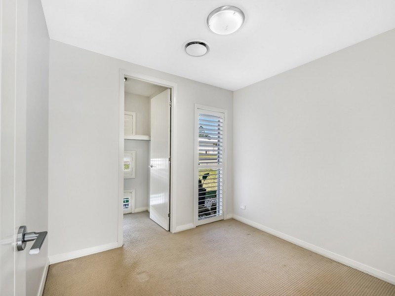 19 Tarlington Street, Middle Ridge QLD 4350