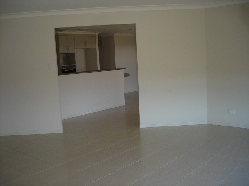 14 Petria Court, Meringandan QLD 4352