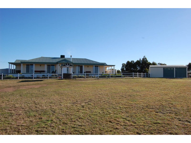 619 Haden-Maclagan Road, Peranga QLD 4352