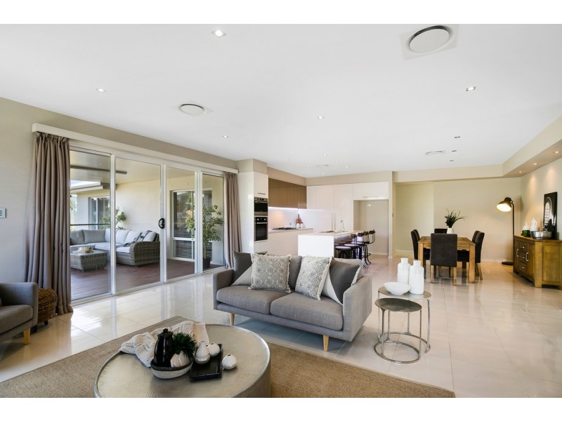 18 Beardsworth Court, Middle Ridge QLD 4350