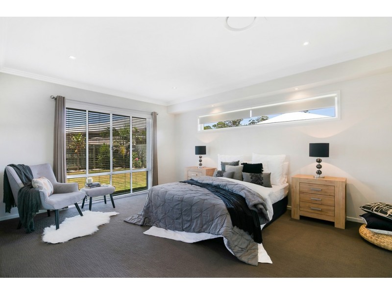 18 Beardsworth Court, Middle Ridge QLD 4350