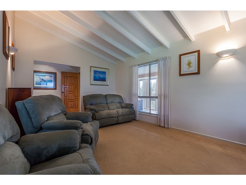 10 Hibiscus Drive, Centenary Heights QLD 4350