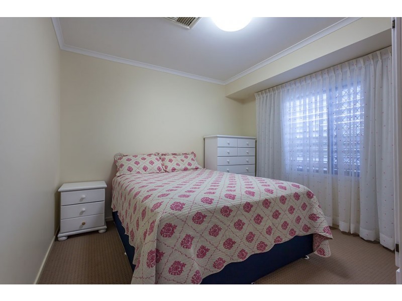 10 Hibiscus Drive, Centenary Heights QLD 4350