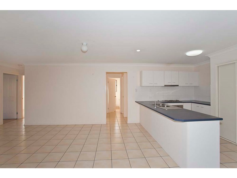 30 Wareena Crescent, Glenvale QLD 4350