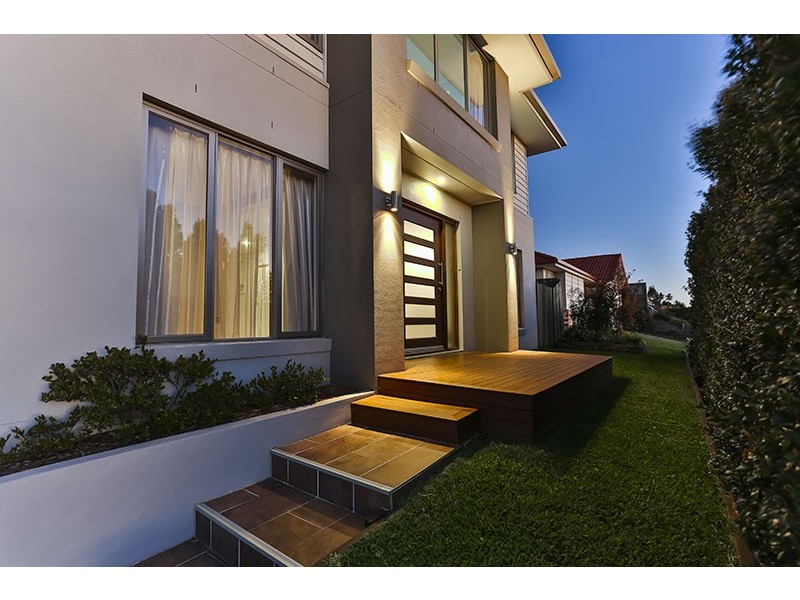 8 Diamantina Drive, Glenvale QLD 4350