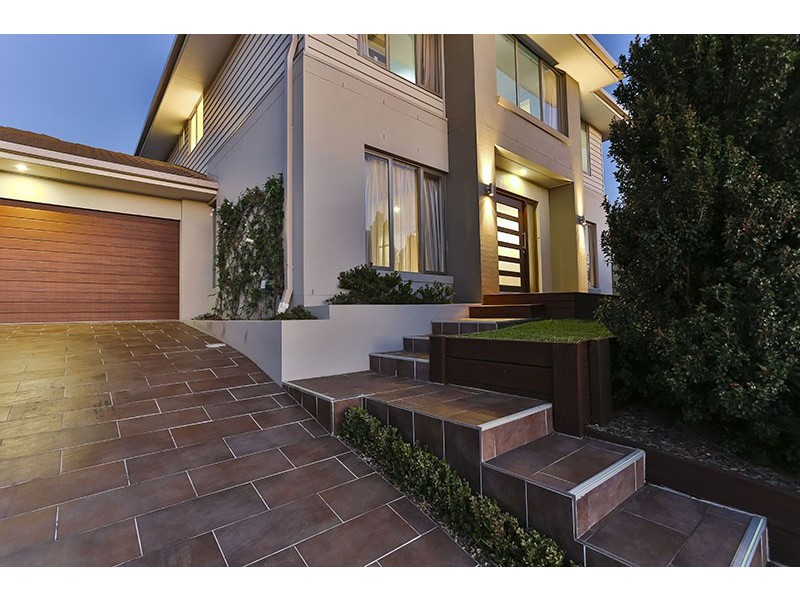 8 Diamantina Drive, Glenvale QLD 4350