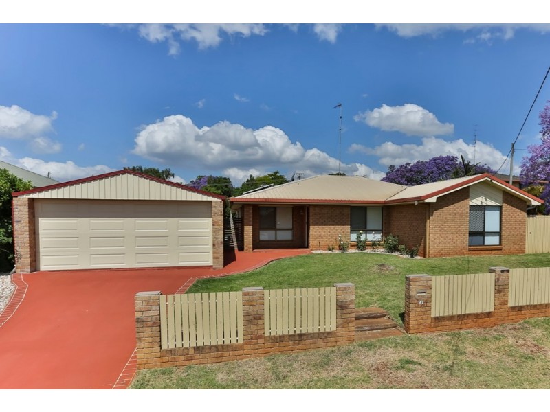 90 McDougall Street, Wilsonton QLD 4350