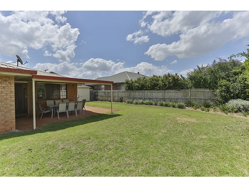 90 McDougall Street, Wilsonton QLD 4350