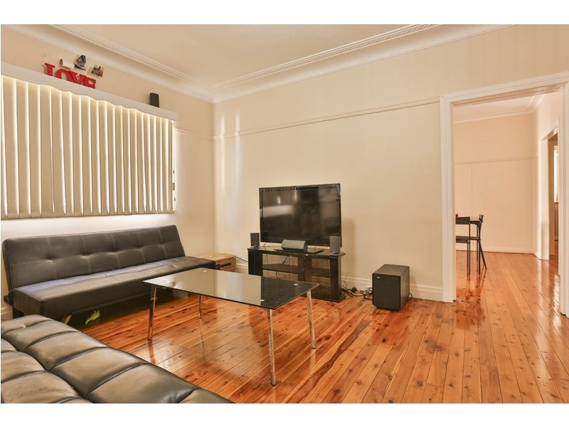 230 Bridge Street, Newtown QLD 4350