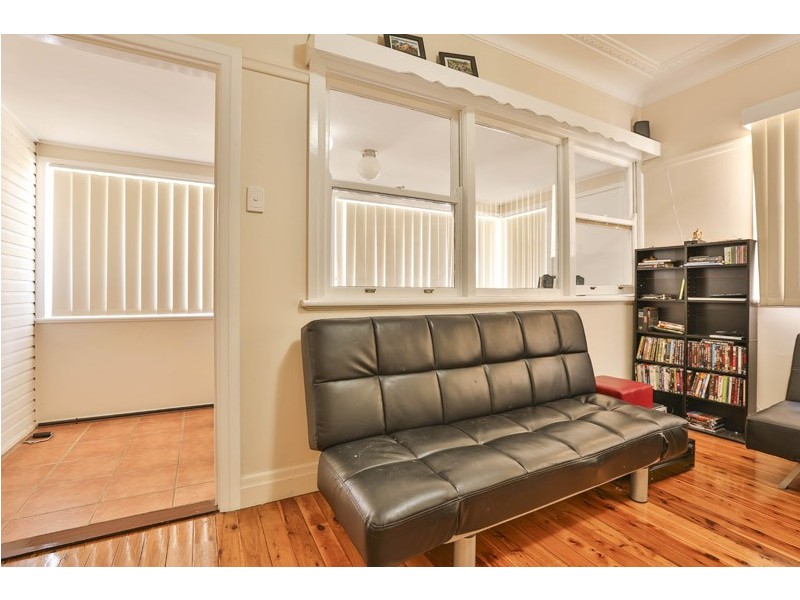 230 Bridge Street, Newtown QLD 4350