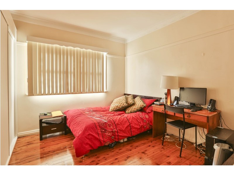 230 Bridge Street, Newtown QLD 4350