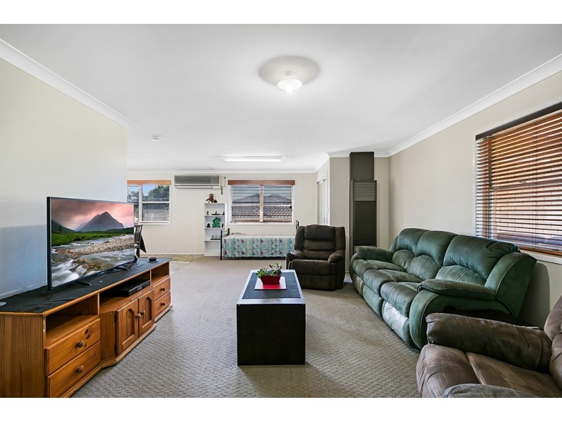 101 Ramsay Street, Centenary Heights QLD 4350