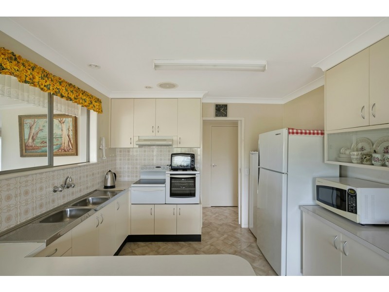 366 Greenwattle Street, Wilsonton QLD 4350